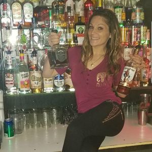 Meet your Posher, Keli